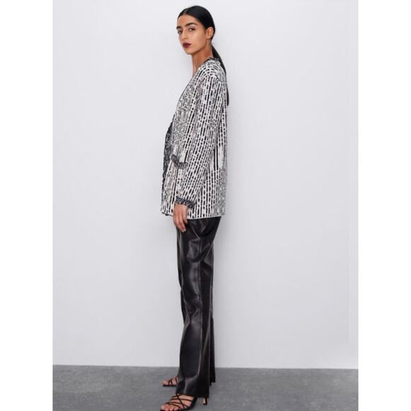 ZARA Structured Double breasted Knit Black, White Cardigan Jacket Oversized Sz S - Picture 2 of 16